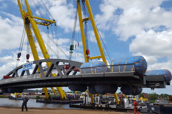 Tecnología flotante para puentes