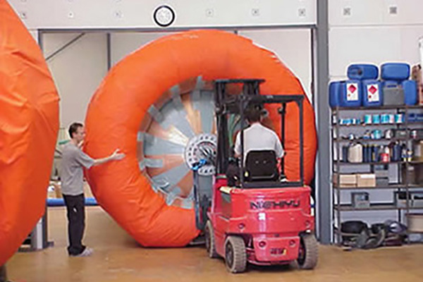 Fuel-saving ship lift system