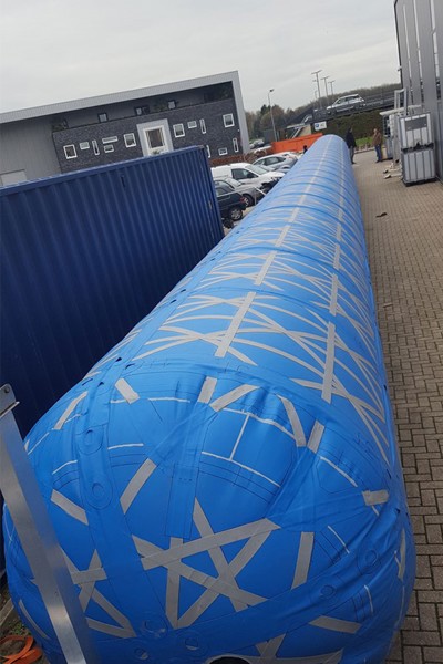 Underwater lifting cushions