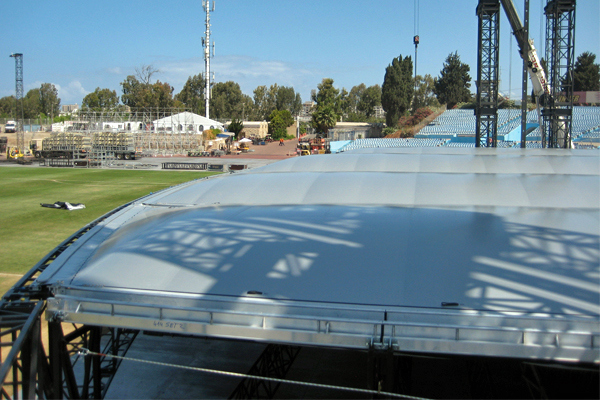 Inflatable Air Cushion Roof MDNA 2012 02