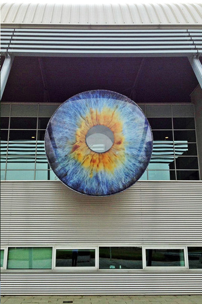 Kunstinstallatie Oog Staand2