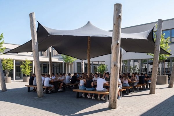 Shade roof on a schoolyard