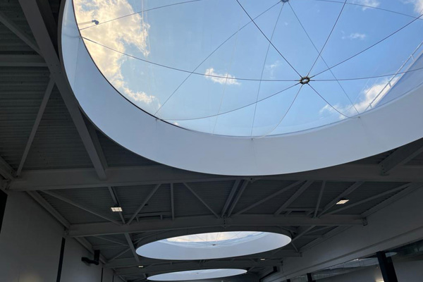 Lensvormige ETFE Kussens Roubais