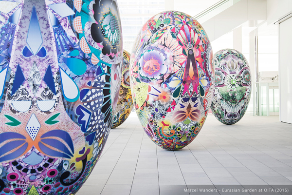 Inflatable Eggs 03