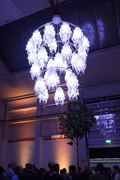 Chandelirious 02