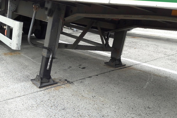 Trailer Scheef1