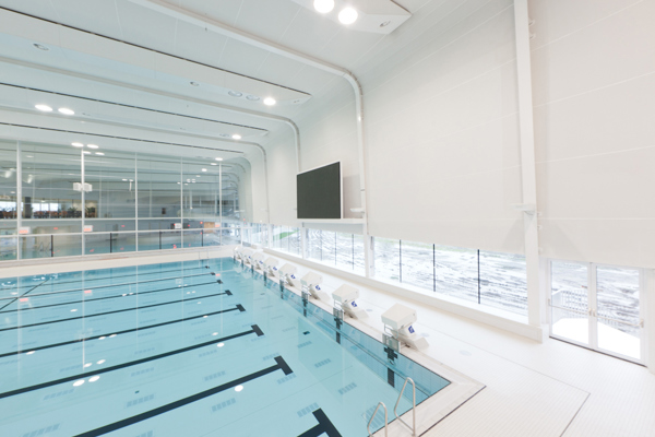 4 Vloeiend Verloop Spanplafond Naar Spanwand