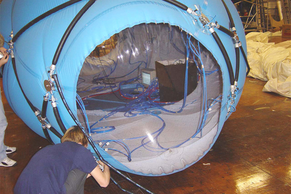 Inflatable With Pneumatic Muscles 06