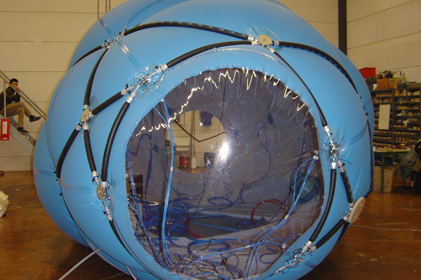 Inflatable With Pneumatic Muscles 05