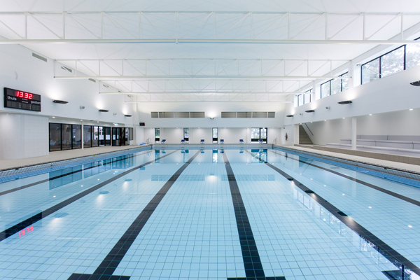 Spanplafonds Zwembad Burgum 08