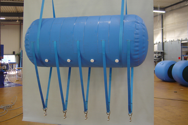 Inflatable underwater lift systems